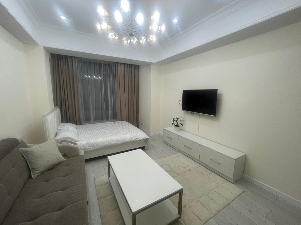 Апартамент Кристалл Bishkek Exteriör bild